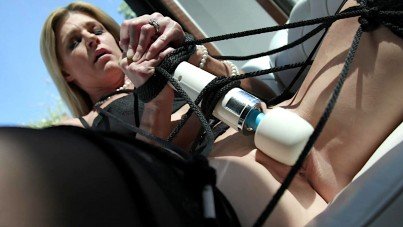 HotwifeXXX-The Bound Wife-FOXNXX.COM