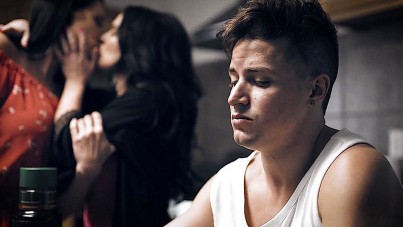 Pure Taboo-Mommies Boy: Reagan Foxx and Krissy Lynn-FOXNXX.COM